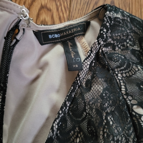 Mini dress - Picture 2 of 4